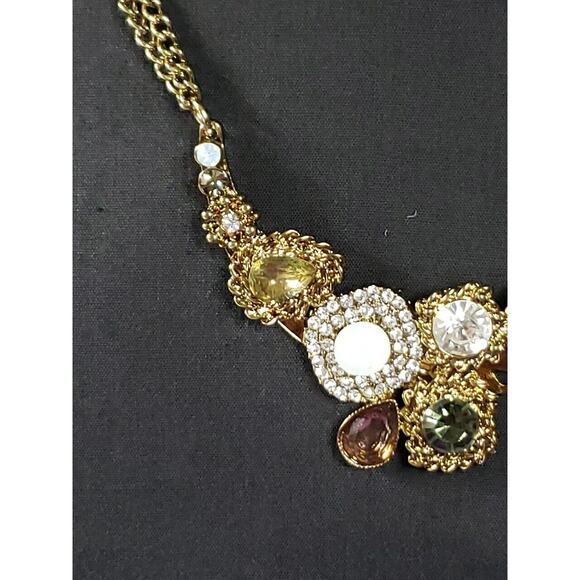 7 Charming Sisters Signed Multicolored Rhinestone Statement Necklace Gold Tone - Picture 4 of 7